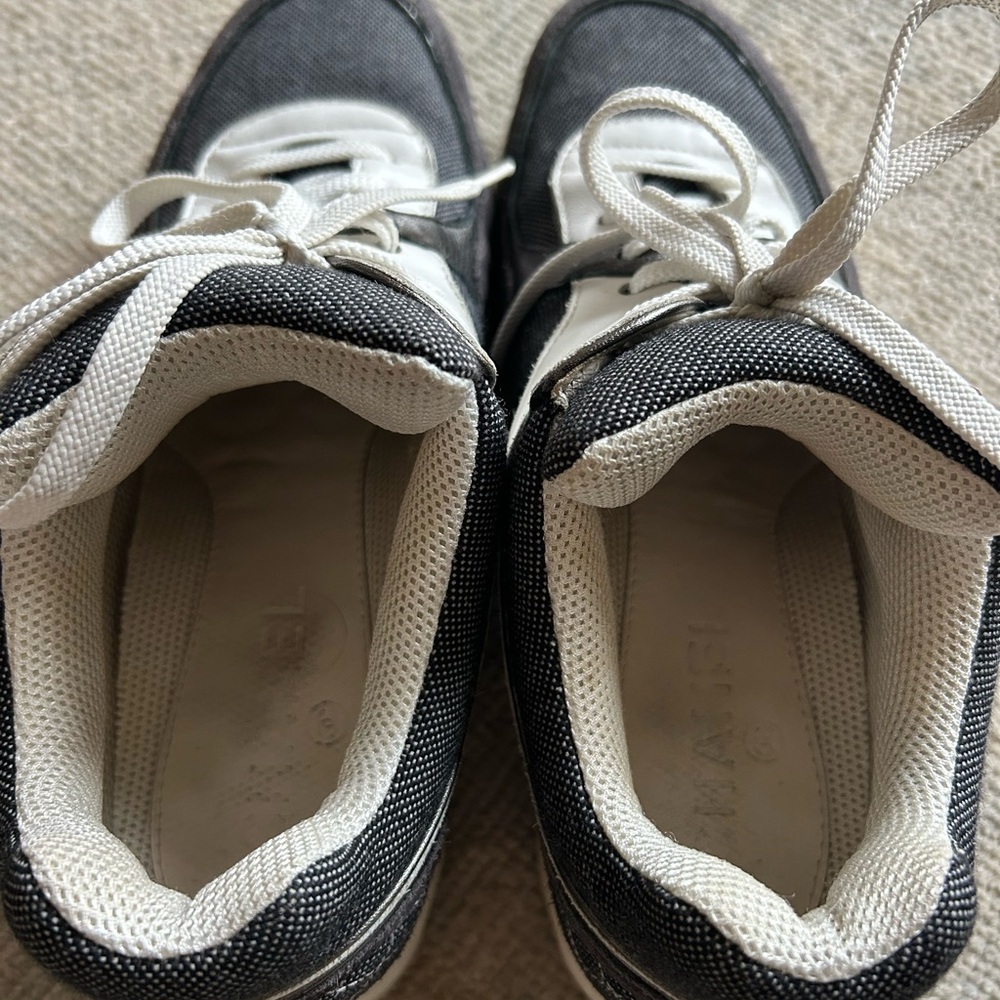 CHANEL Black and White Athletic Sneakers - Picture 5 of 8
